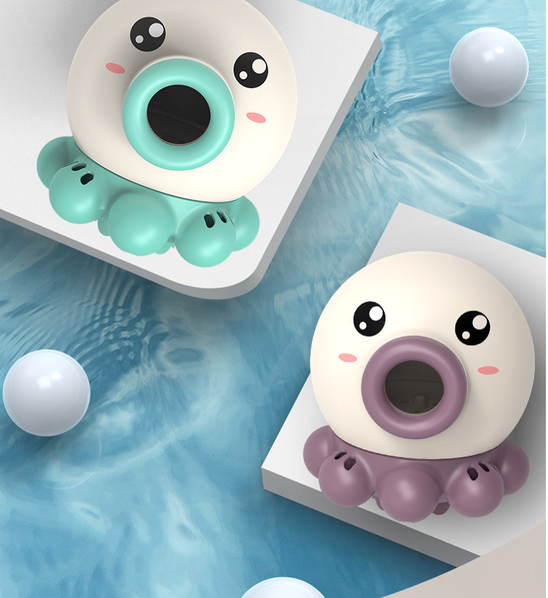 Octopus Fountain Bath Water Toy